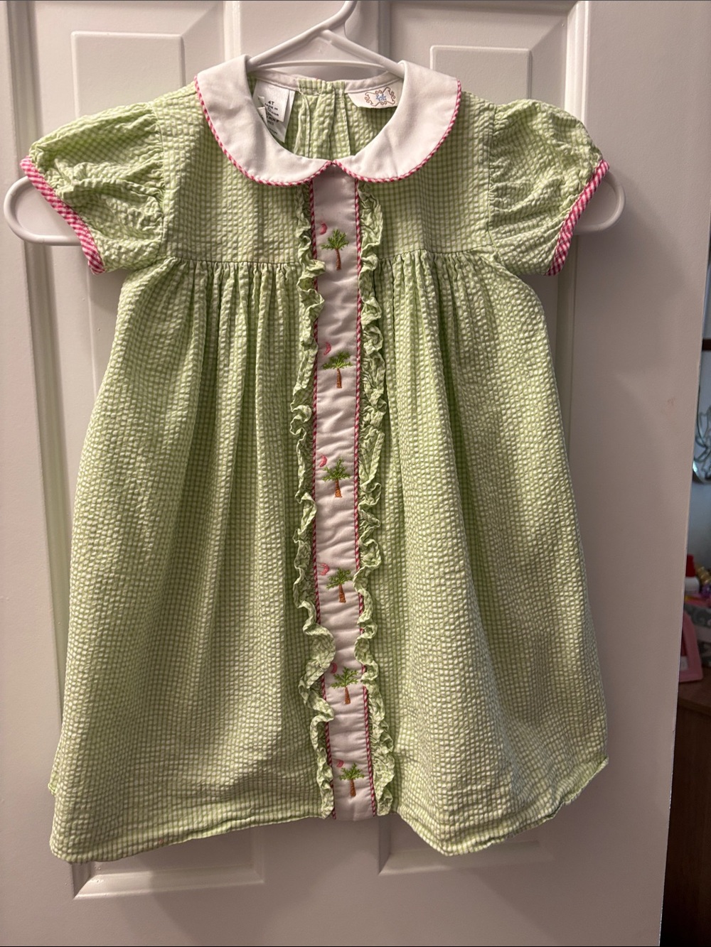 Lulu Bebe South Carolina Seersucker Smocked Dress with Pink Trim 4t